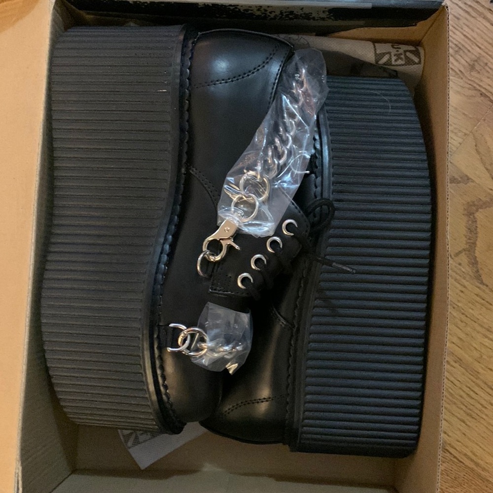 Brand new in box never worn TUK classic chain sky high platforms